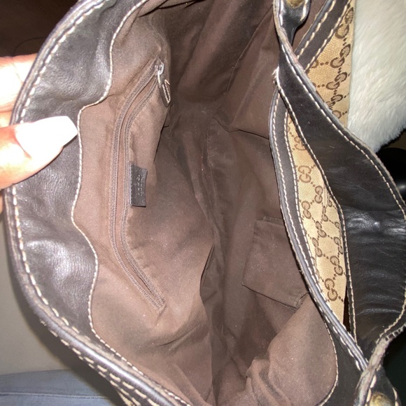 Authentic Gucci Handbag - Picture 5 of 6